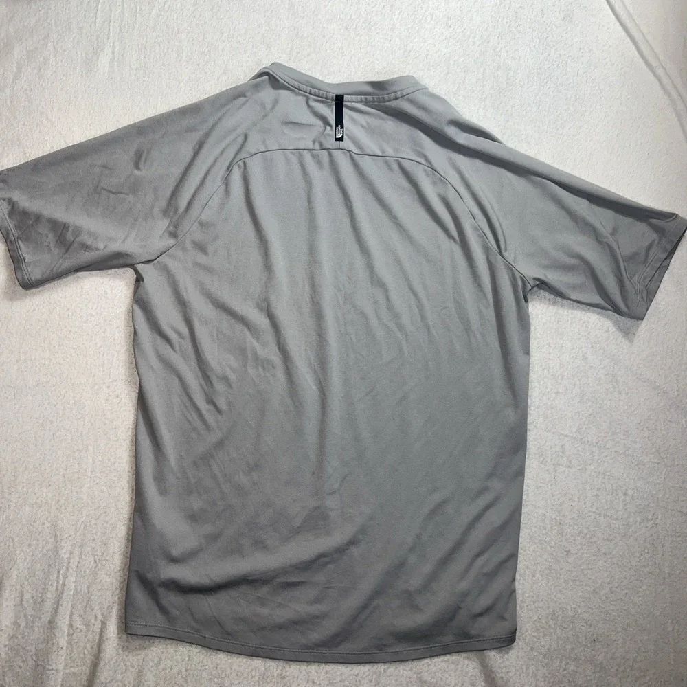 The North Face Men's Athletic T Shirt Small S Gray Short Sleeve Performance Tee